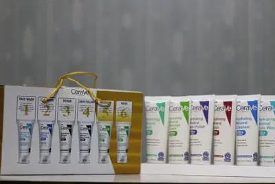 Cerave Whitening and Brightening Facial Kit